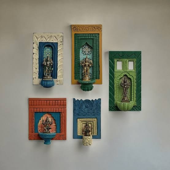 Home d&eacute;cor by Jolly Enterprise, 22