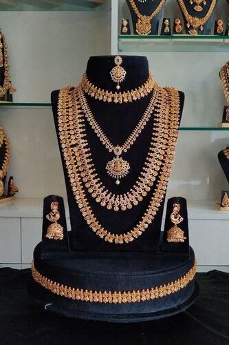 Jewellery by Jolly Enterprise, 01